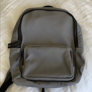 Everlane The Modern Zip Backpack - Mini